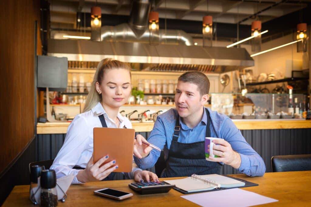 restaurant accounting tips 1 scaled
